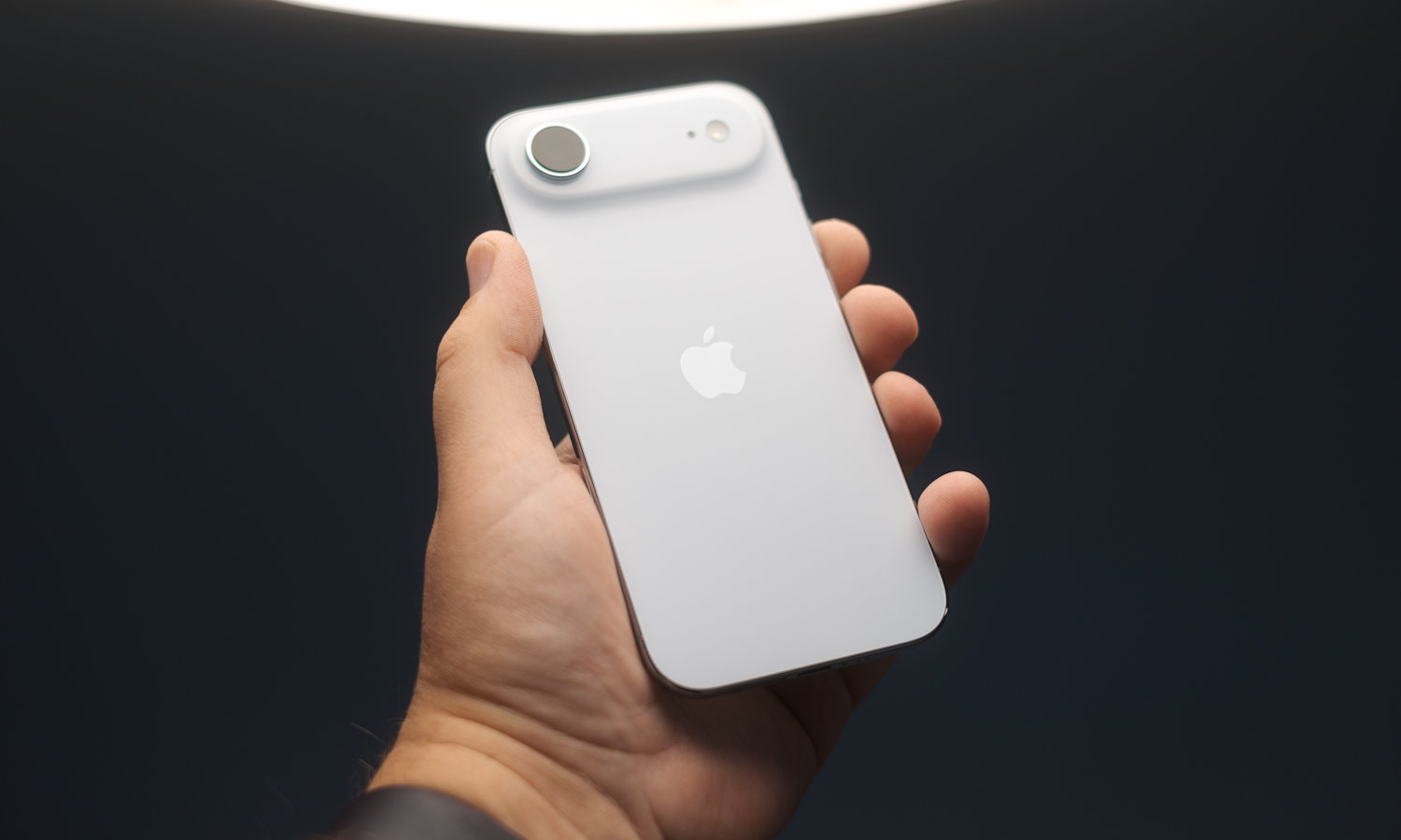 Apple iPhone Air 2 jednak zadebiutuje szybciej. Już w 2026 roku?