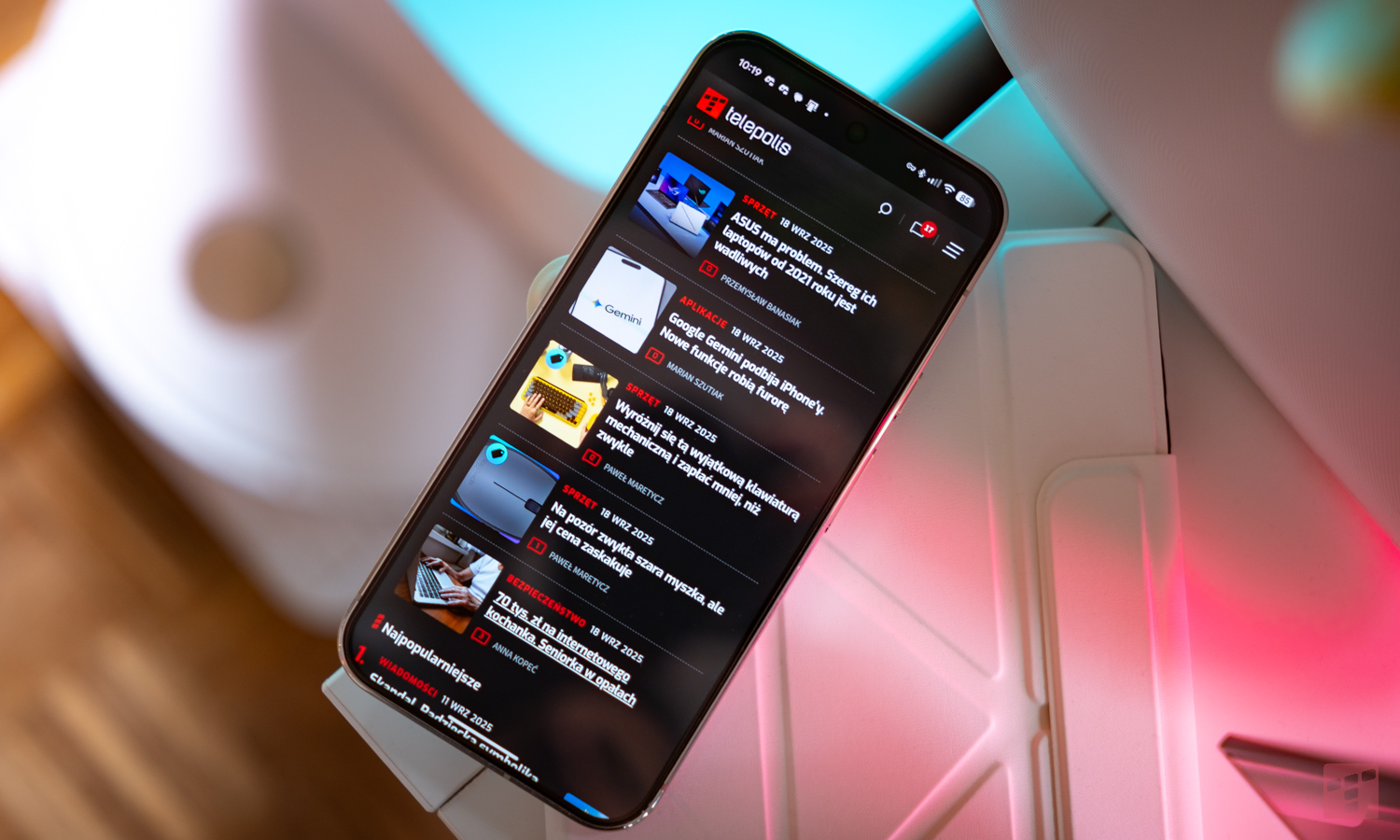 Najlepszy telefon 2025 - przyznaliśmy Gorące Telefony!