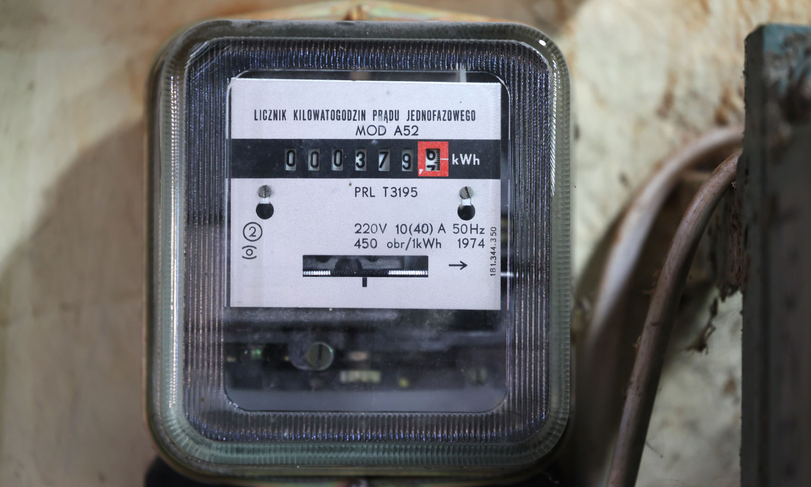 Przepłacasz za prąd? Korekta faktury oznacza początek kłopotów