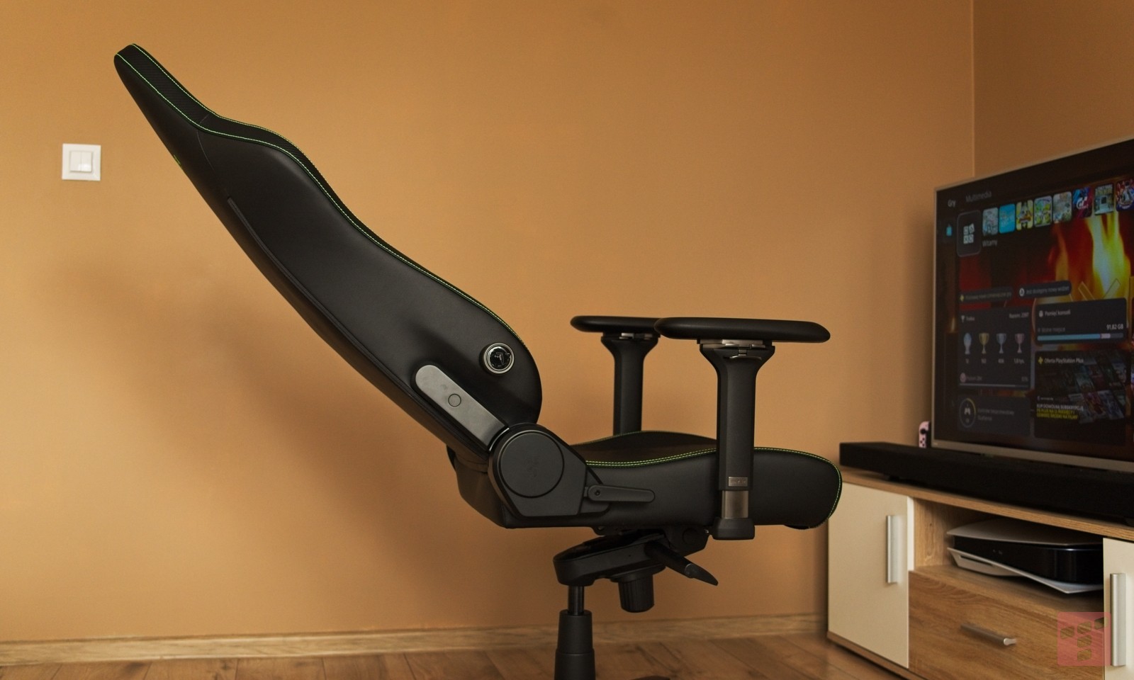 Lepszy od Markusa? Test fotela Razer Iskur V2