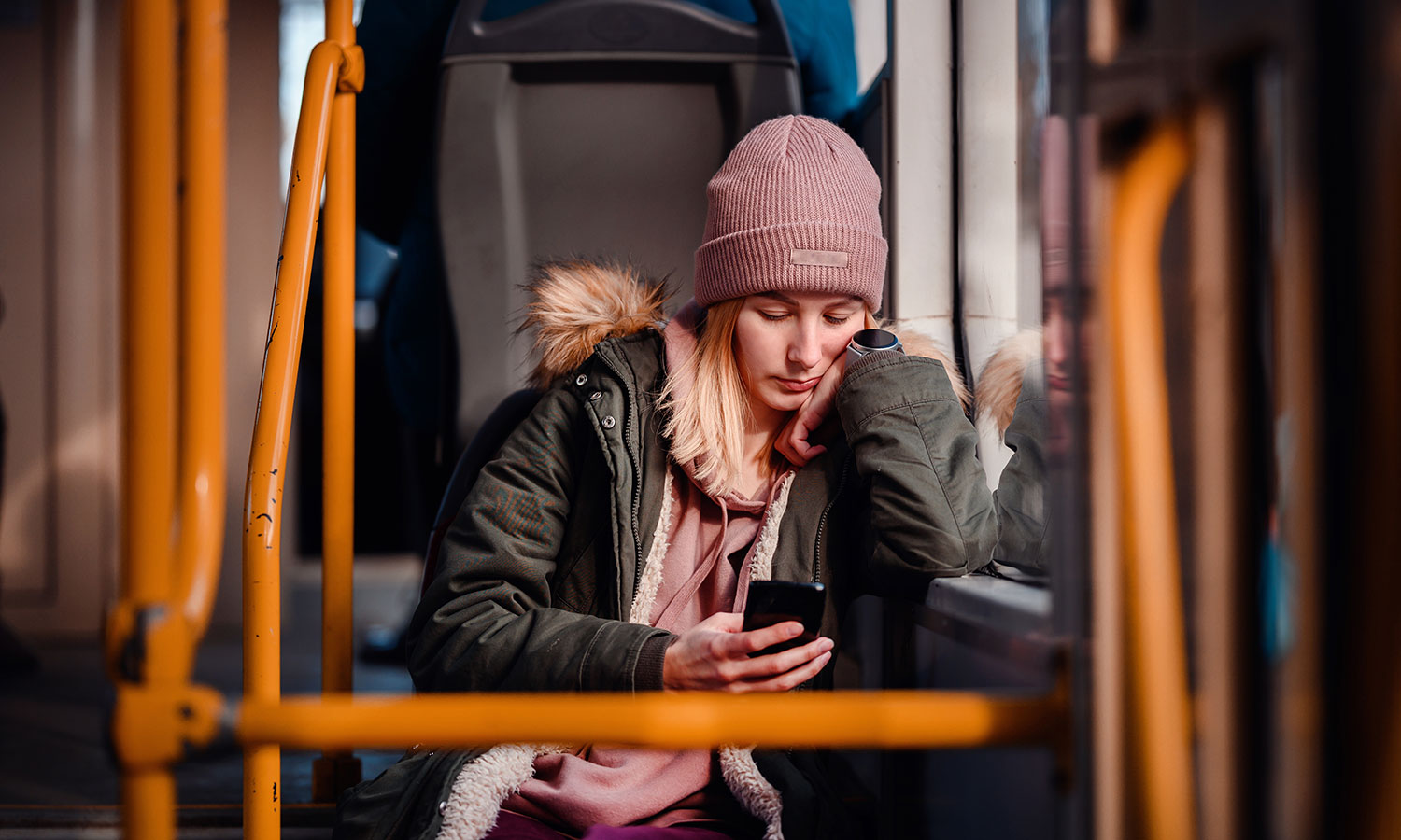 Od 12 stycznia nowy zakaz. Nie porozmawiasz tak przez telefon