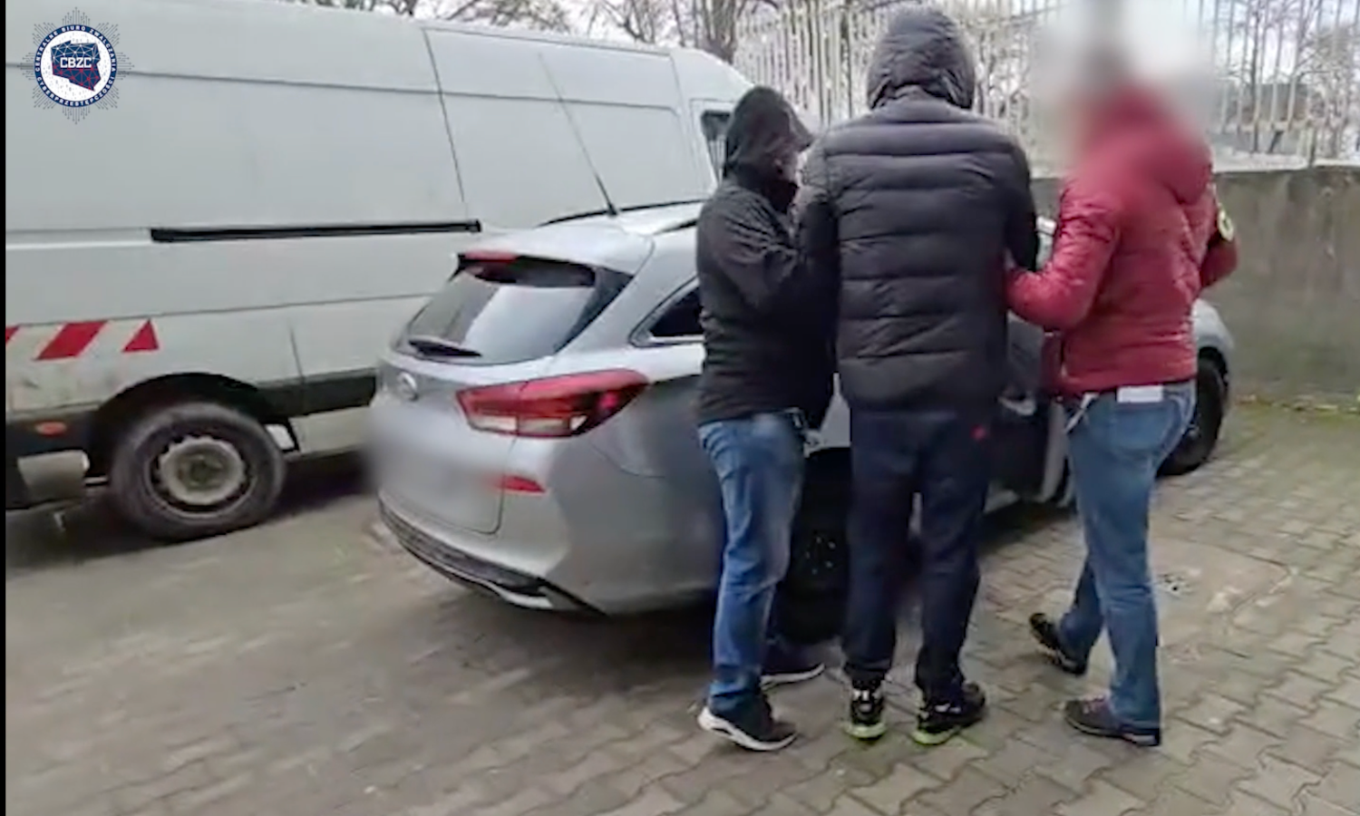 Haker ze Szczecina okradał Polaków płacących rachunki za prąd