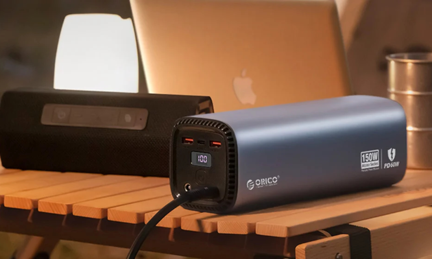 Pełnoprawna stacja zasilania za 499 zł. Waży mniej, niż butelka wody