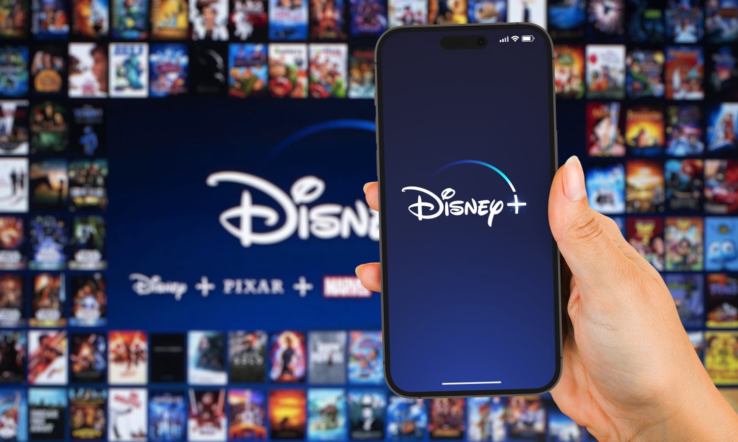 Disney+ jak TikTok. Nadchodzą pionowe seriale
