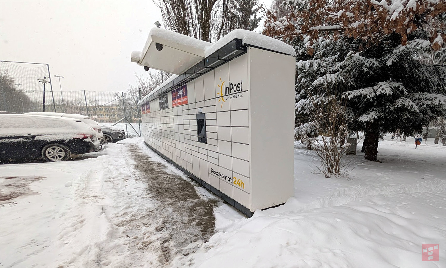 InPost zmieni właściciela. Do kogo trafi paczkomatowe imperium?