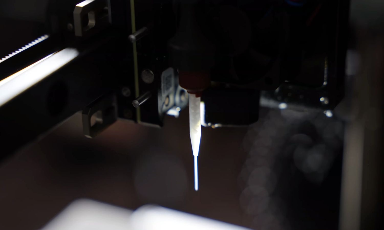 Mleko zamiast plastiku. Ten wynalazek może zmienić przyszłość