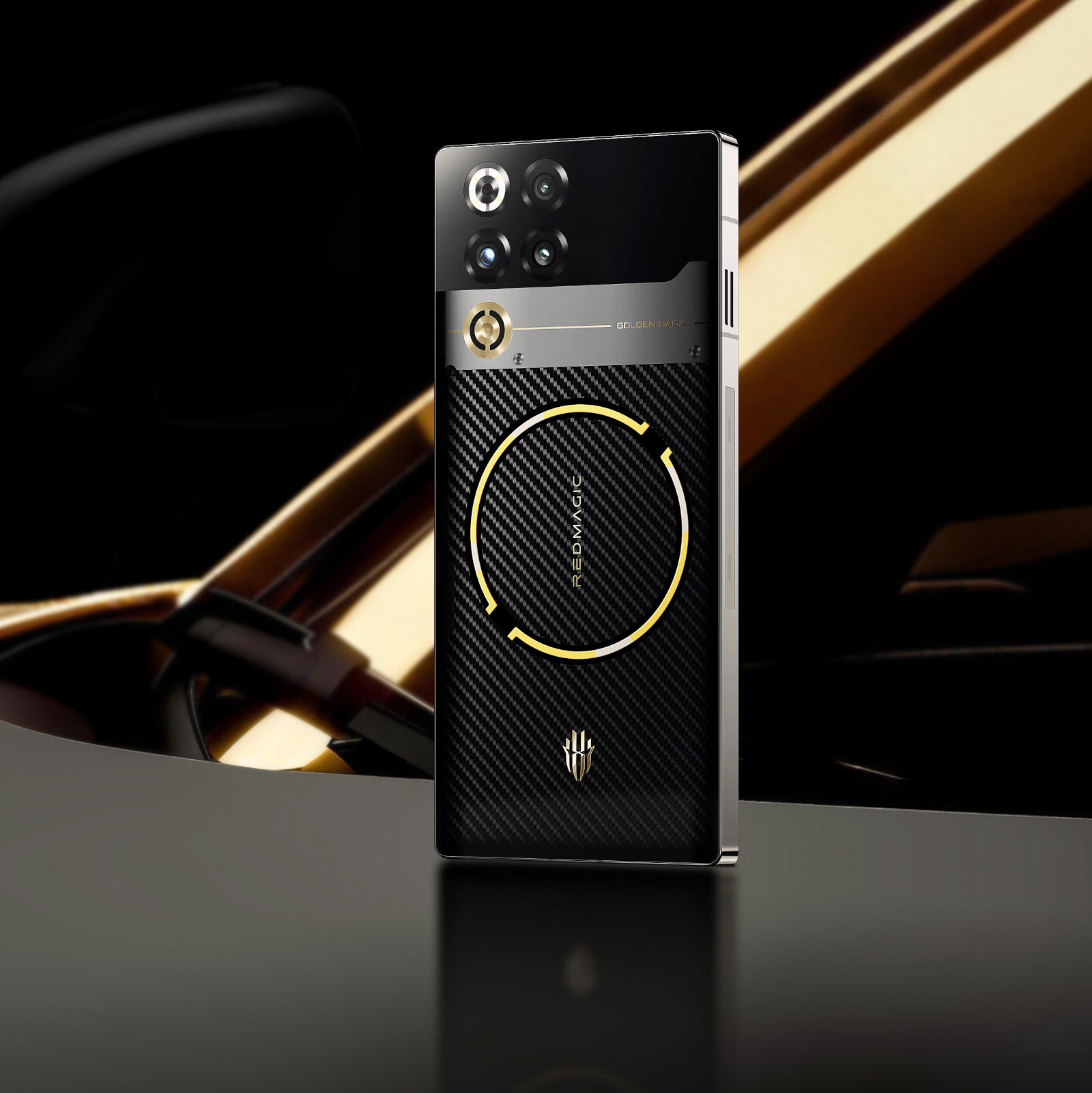 Luksus spotyka gaming: Redmagic 11 Pro i tablet Astra w edycji Golden Saga
