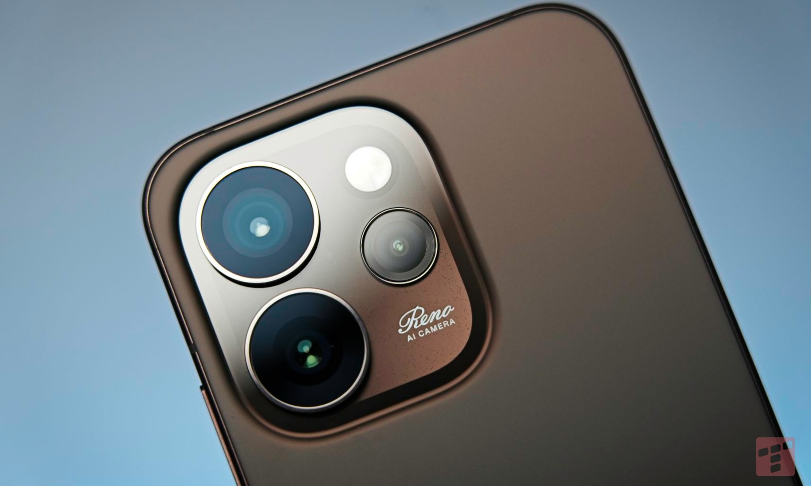 Ten producent rozumie smartfony. Przekonaj się, co zyskujesz dzięki OPPO Reno15 Pro