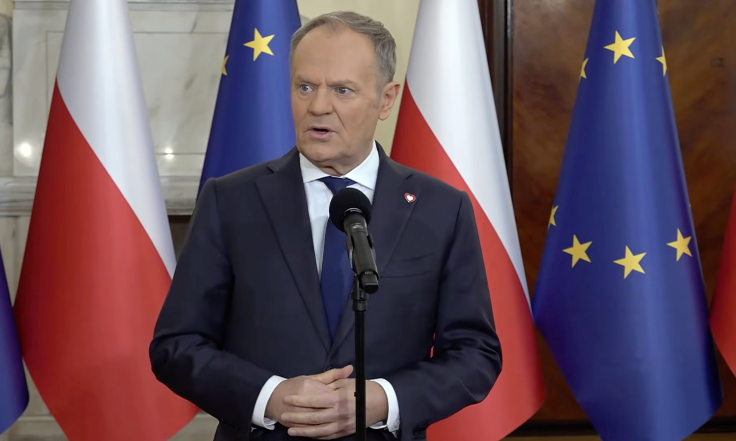 Donald Tusk zwołał pilną konferencję. Chodzi o cyberataki na energetykę
