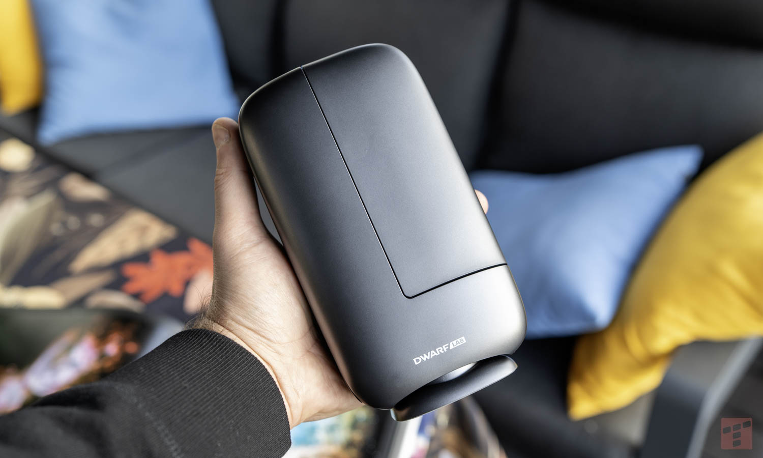 Wygląda jak powerbank, a widzi galaktyki. Test teleskopu Dwarf Mini