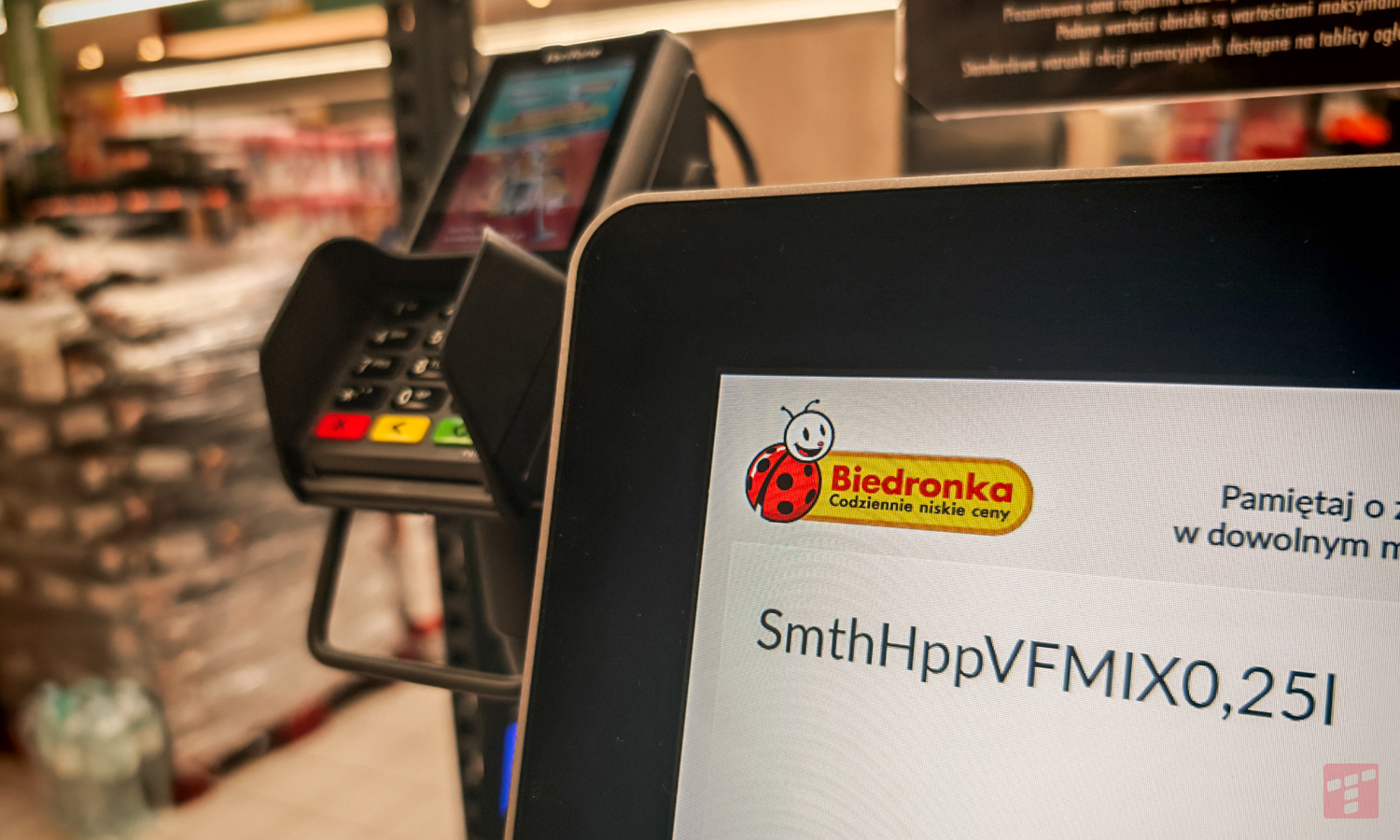 Nowa funkcja w kasach samoobsługowych Biedronki. Obniży rachunek