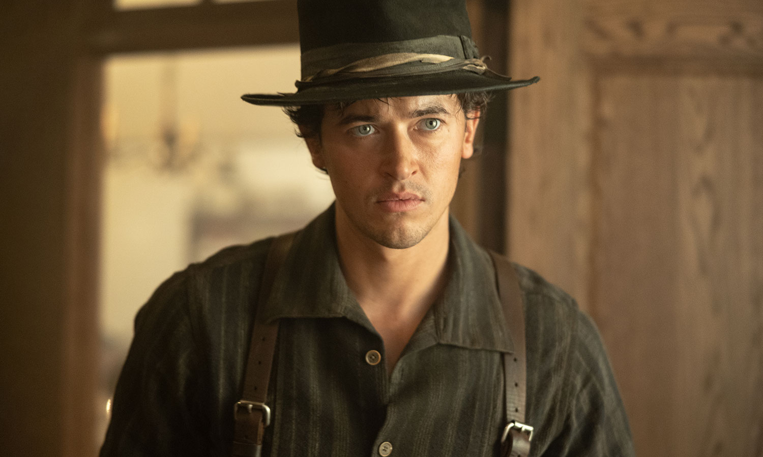 Warto było czekać. Genialny western powraca na polskie ekrany