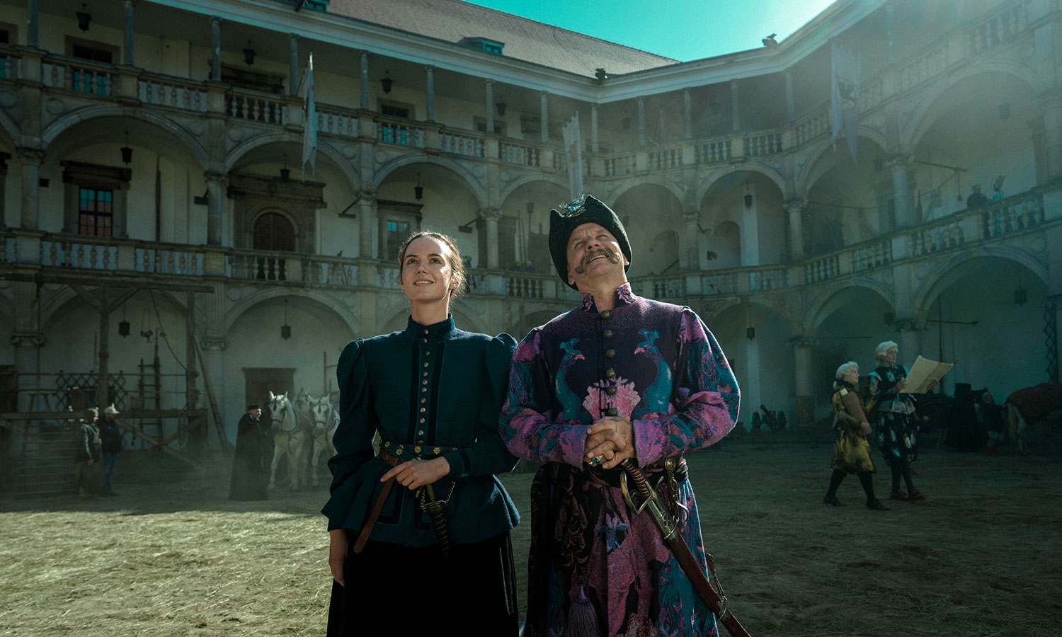 Adamczycha znów zatętni życiem. Pierwsze zdjęcia 3. sezonu "1670"