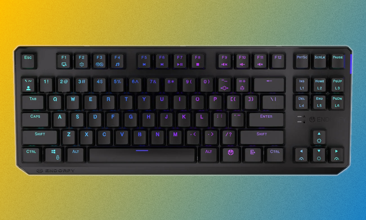 Uderzaj w klawisze jak emerytowana maszynistka, pokonując przy tym wrogów