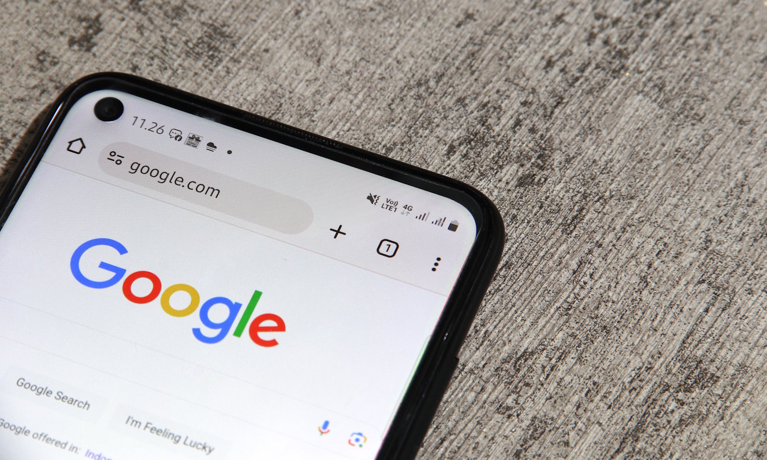 Czym prędzej usuń to ze swojej przeglądarki. Śledzi i oszukuje