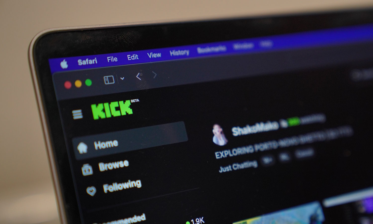 Żądają aresztowania właścicieli platformy Kick. Umarł streamer