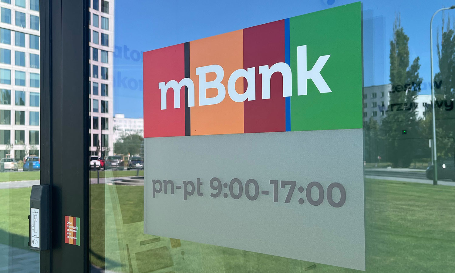 Masz konto w tym banku? Szykuj się utrudnienia