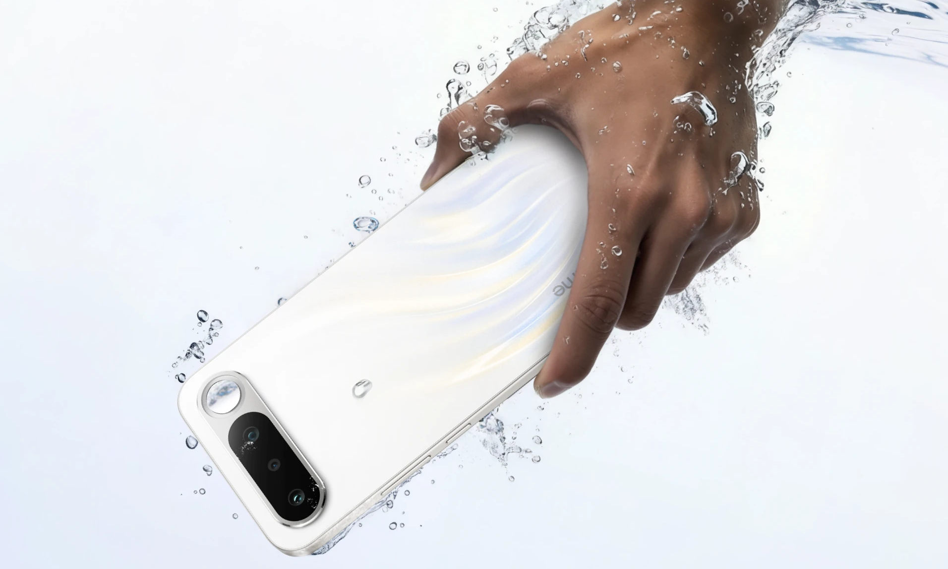 Realme 16 5G oficjalnie. Bateria 7000 mAh i wygląd pożyczony od Pixela