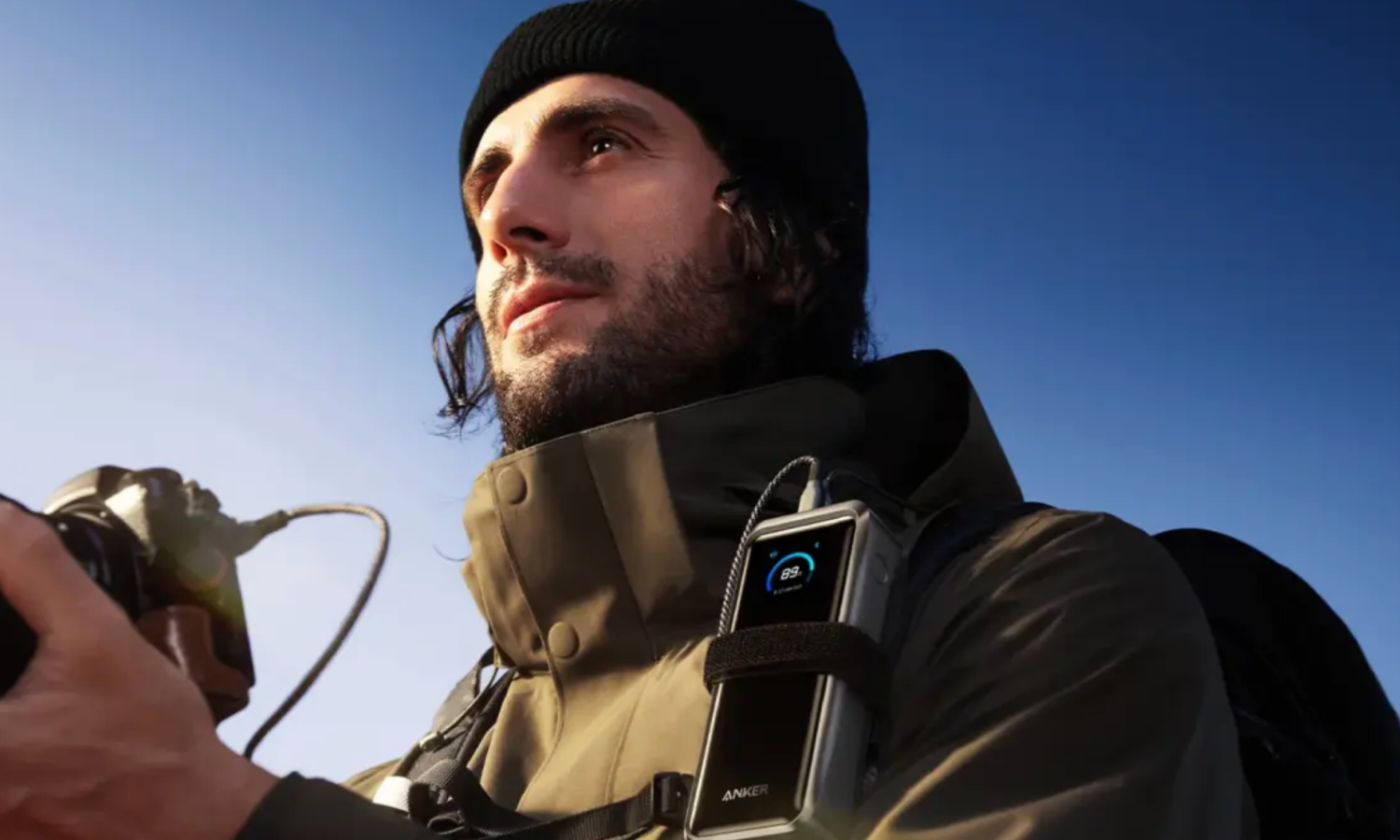 Jest to powerbank osteteczny: 300 W mocy, duża pojemność i promocja