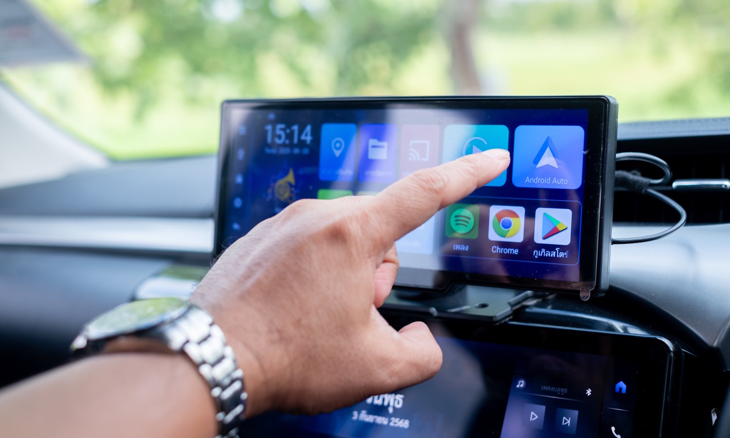 Android Auto wkurza kierowców. Mają solidny powód