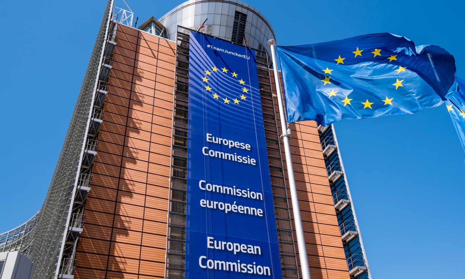 Bruksela zhakowana. Celem smartfony unijnych urzędników