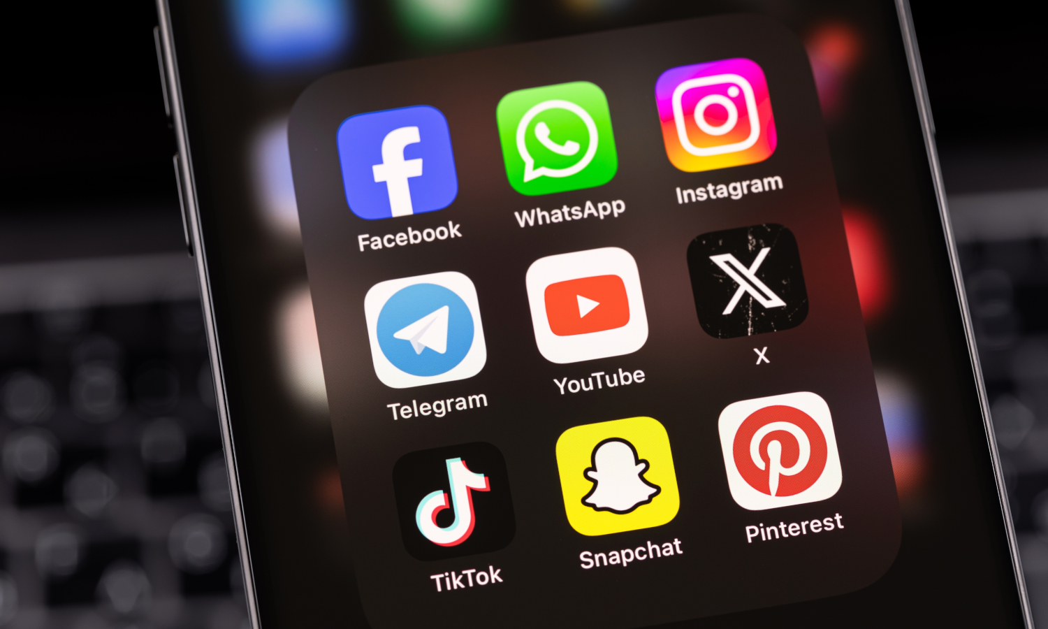 Koniec YouTube i WhatsApp w Rosji. To decyzja tamtejszych władz