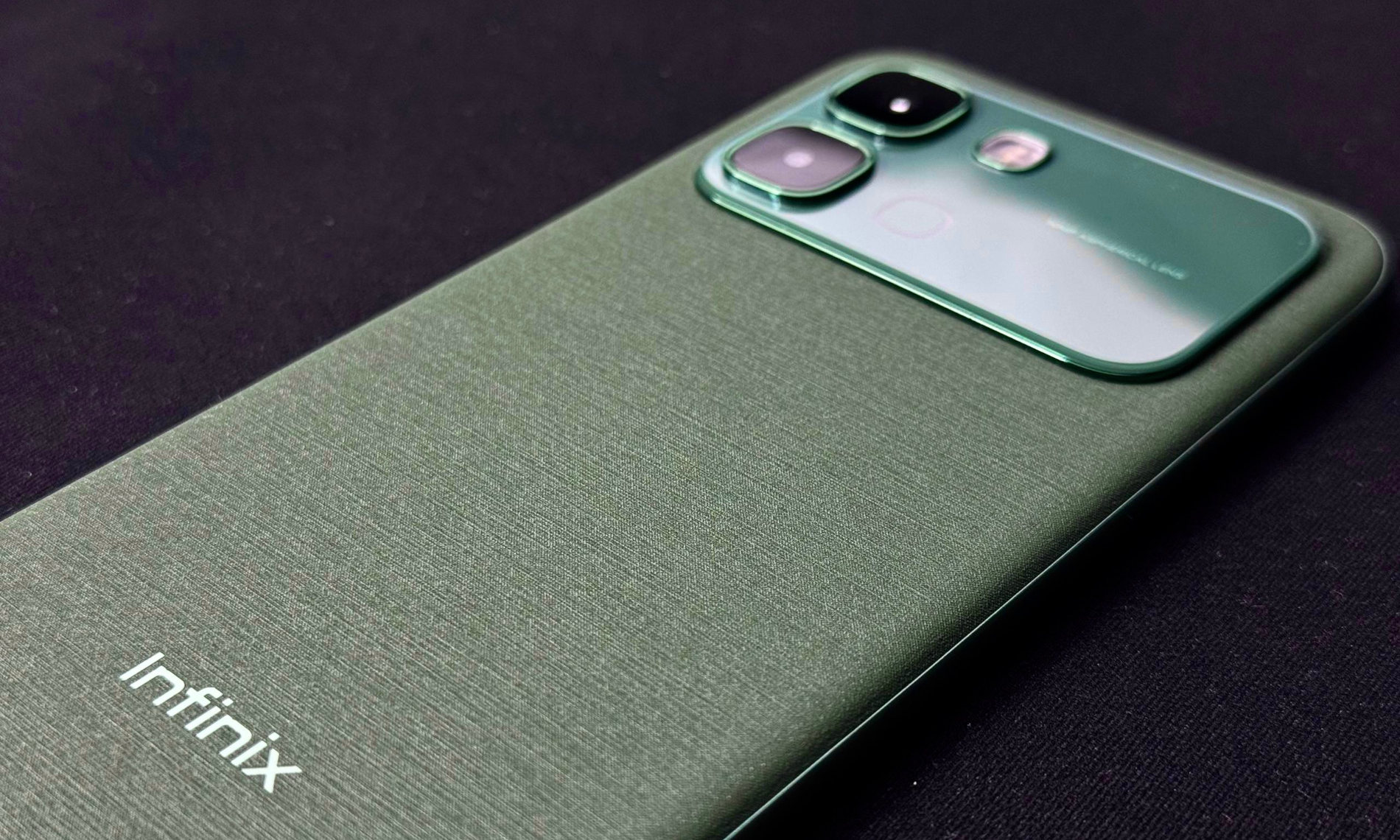 Taki smukły, a taka bateria. Infinix Note Edge zmieścił 6500 mAh w 7,2 mm