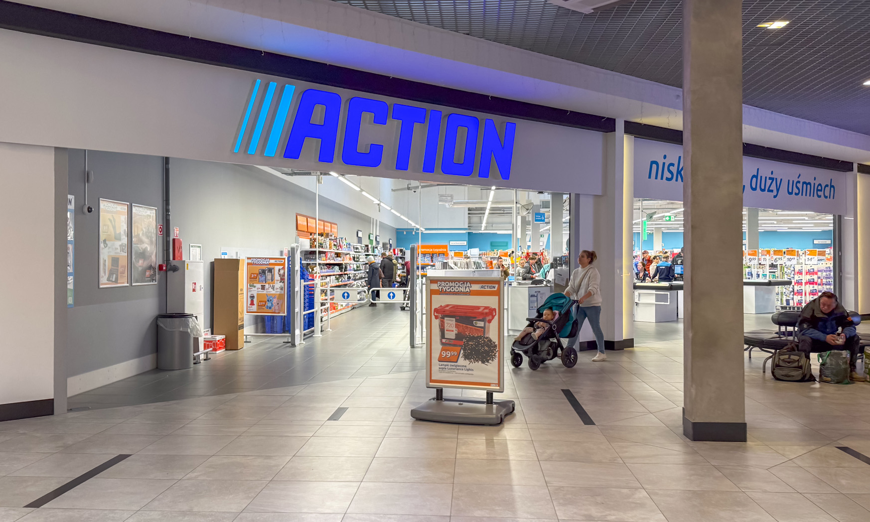 Action dopieszcza kierowców. Wystarczy 74,49 zł i masz spokój