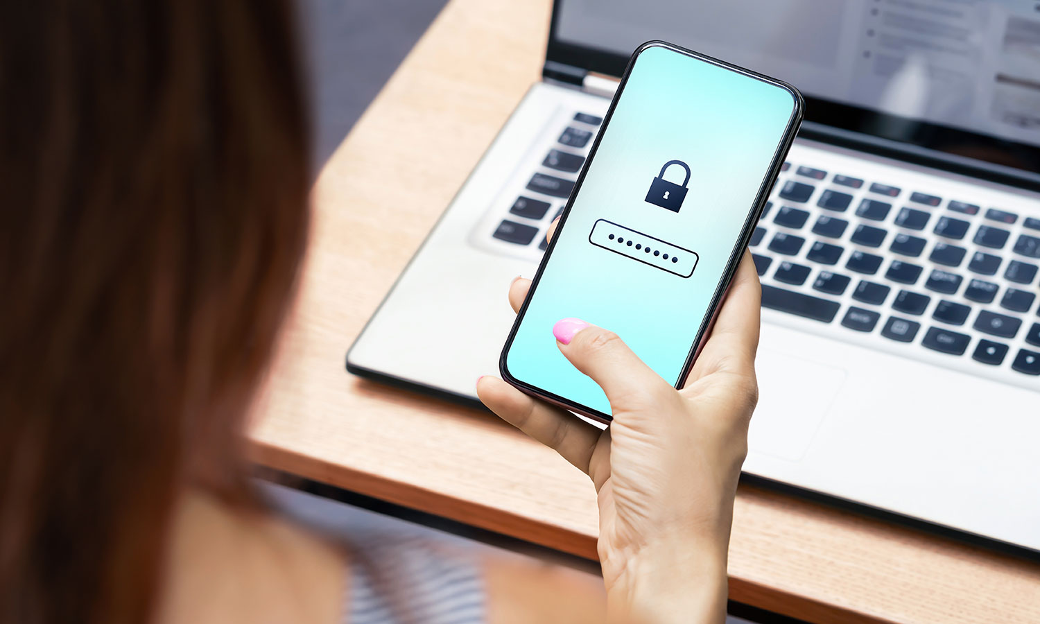 Przejmują i czyszczą konta. 4 proste rzeczy są w stanie to udaremnić