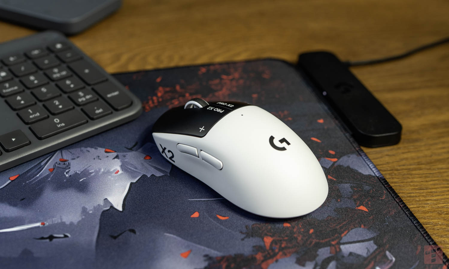 Logitech G Pro X2 Superstrike – biurowy ideał w gamingowym przebraniu
