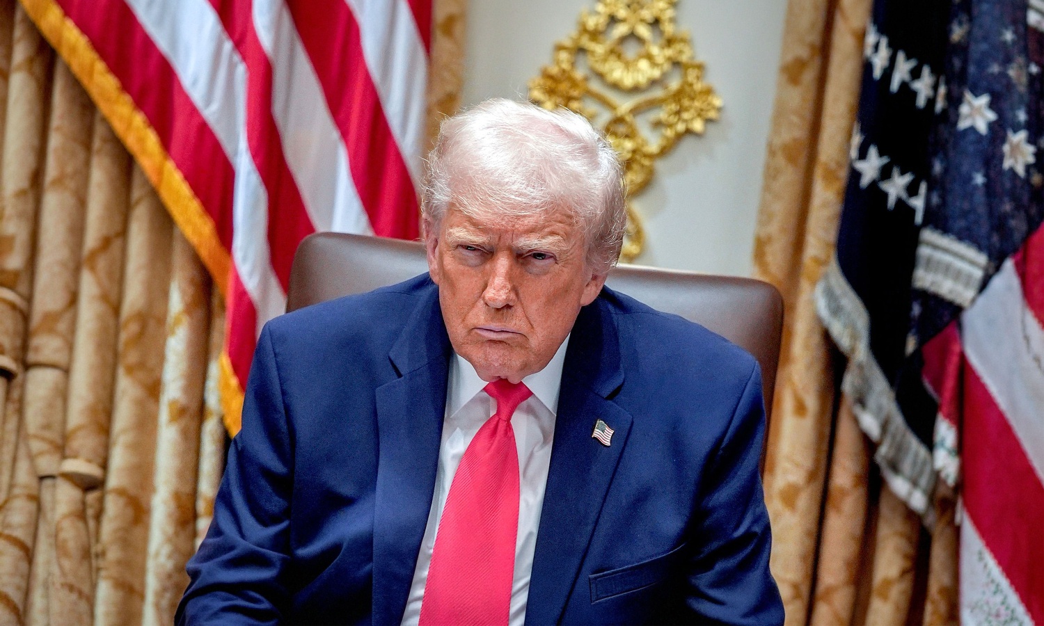 USA atakują Iran z pomocą AI zakazanej przez Trumpa