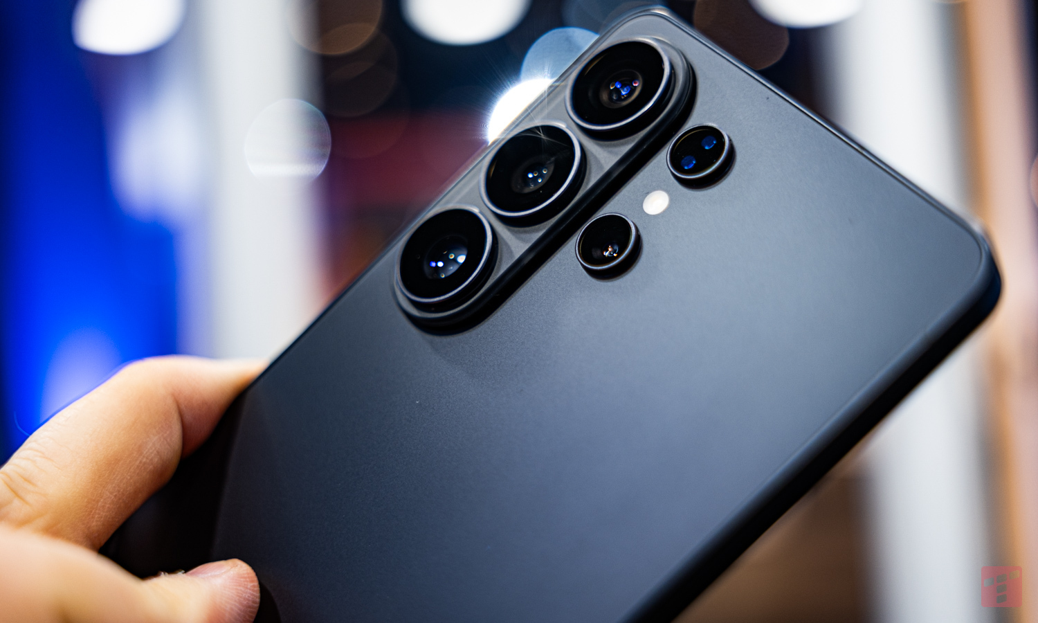 Samsung szykuje dużą zmianę w aparacie Galaxy S27 Ultra