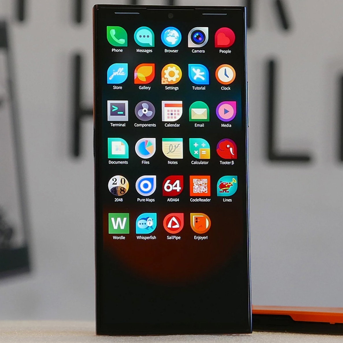 Oto europejski smartfon blokujący chińskie i amerykańskie badziewie