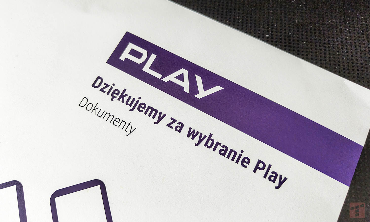 Play podnosi ceny. Podrożał abonament komórkowy