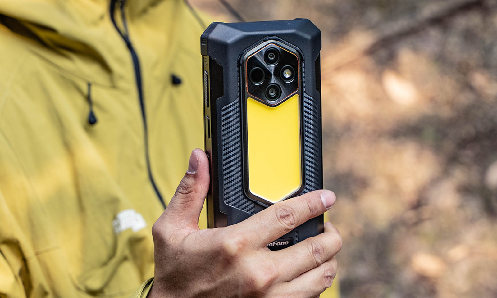 Ulefone RugKing 5 Pro. Bateria 20 000 mAh, mocna lampa i cena dla każdego