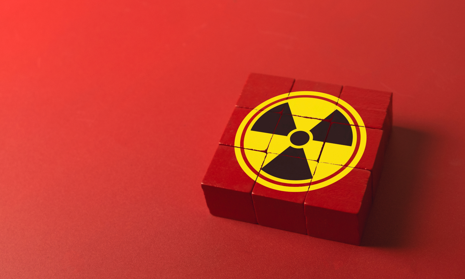 Minister wskazuje winnych cyberataku na Narodowe Centrum Badań Jądrowych