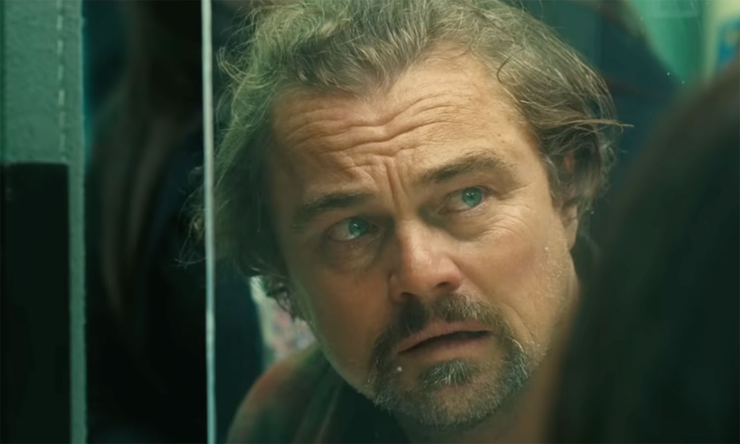 Ten film właśnie zdobył 6 Oscarów. Można go oglądać w streamingu