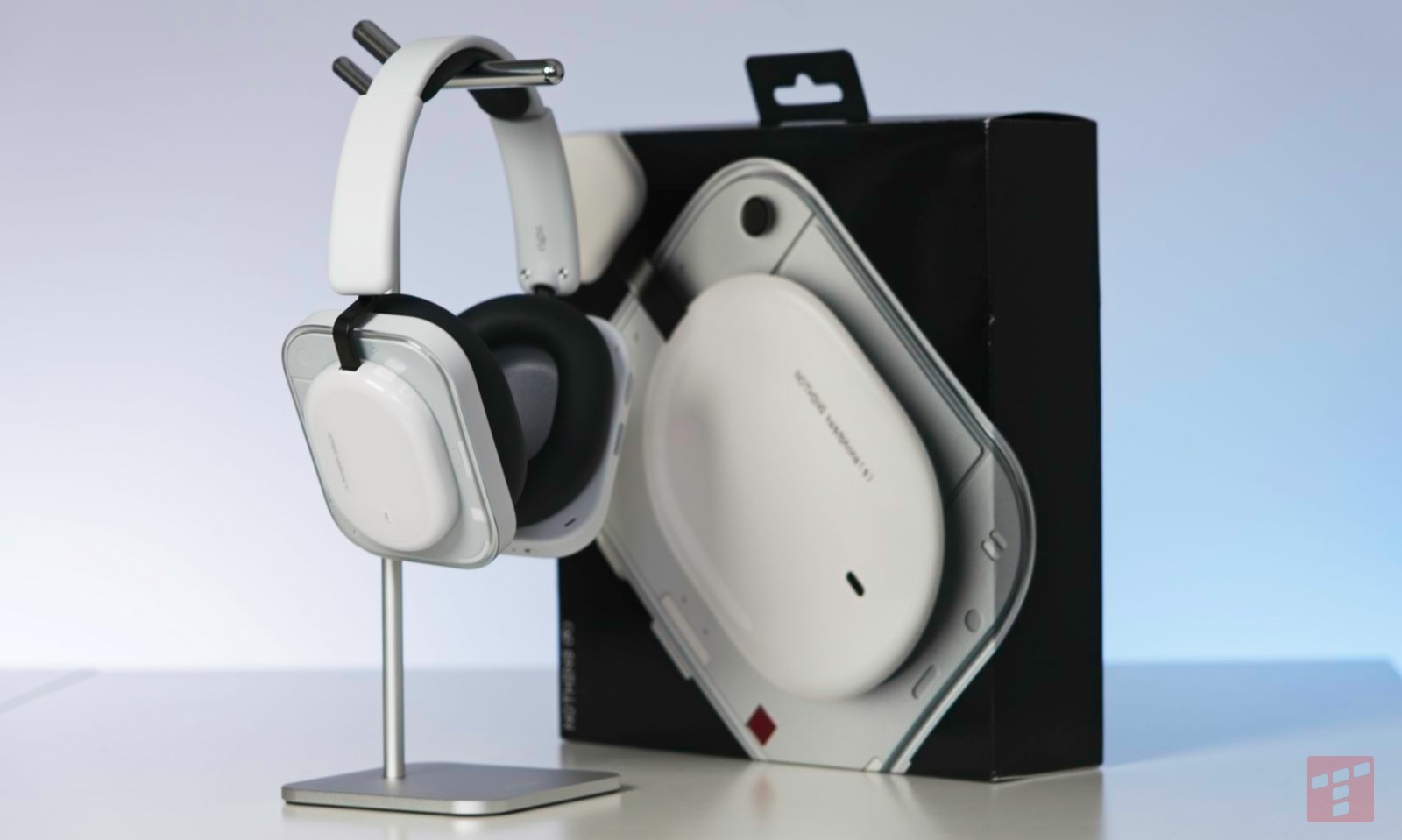 Pogromcy AirPods Max za ułamek ceny? Test Nothing Headphone (a)