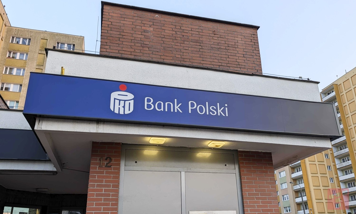 PKO BP właśnie obwieścił. Oto nowy sposób potwierdzania przelewów