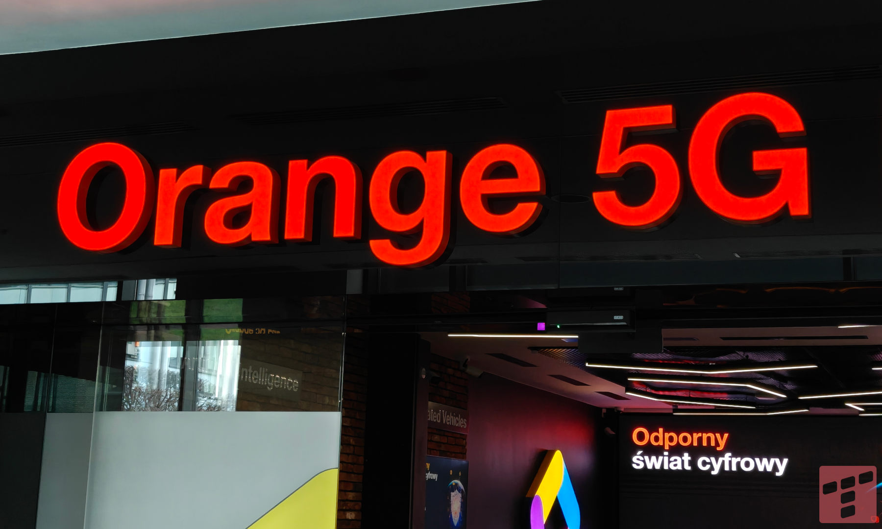 CERT Orange Polska: AI napędza ataki, fałszywe inwestycje zalewają sieć