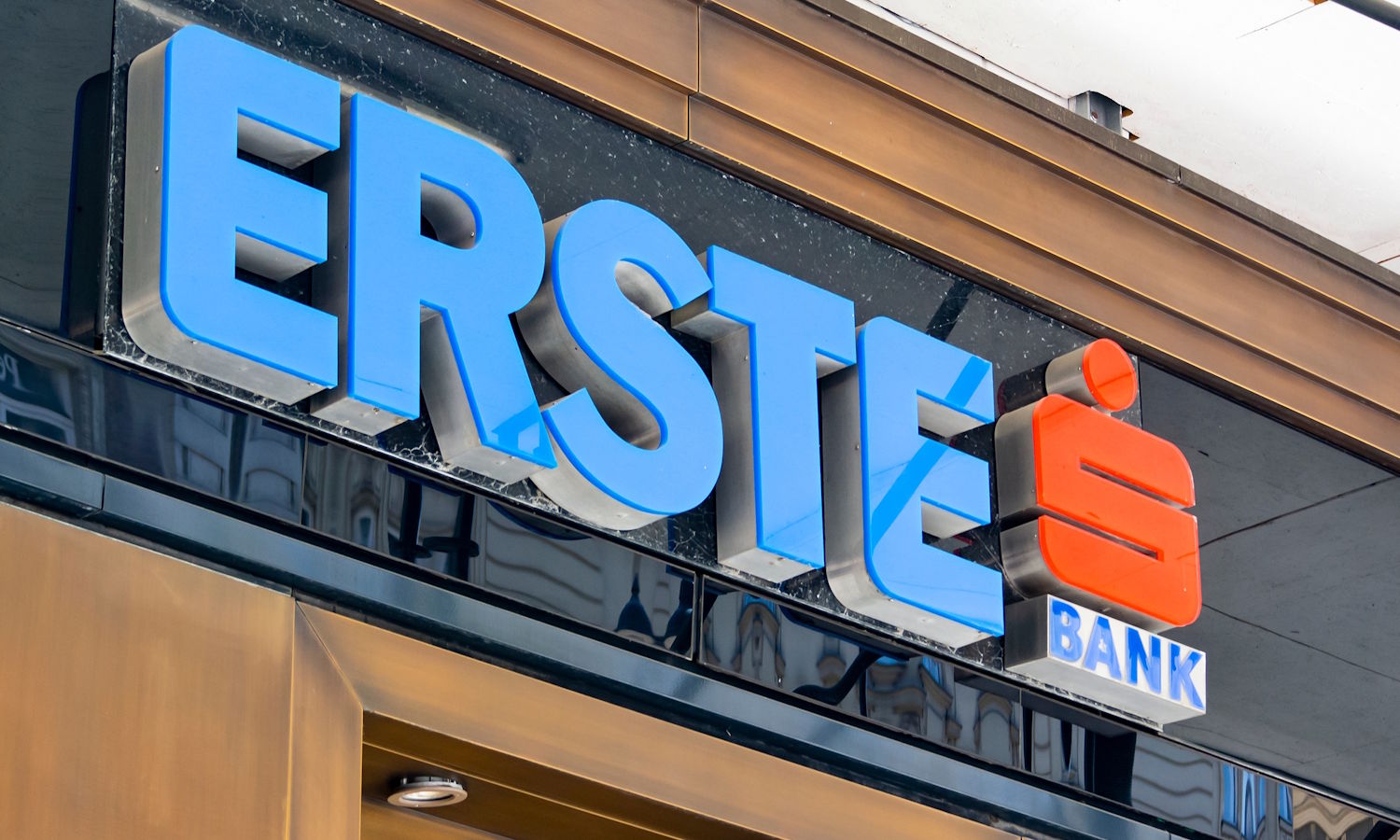 Ten bank znika z mapy Polski. Wydano ostrzeżenie