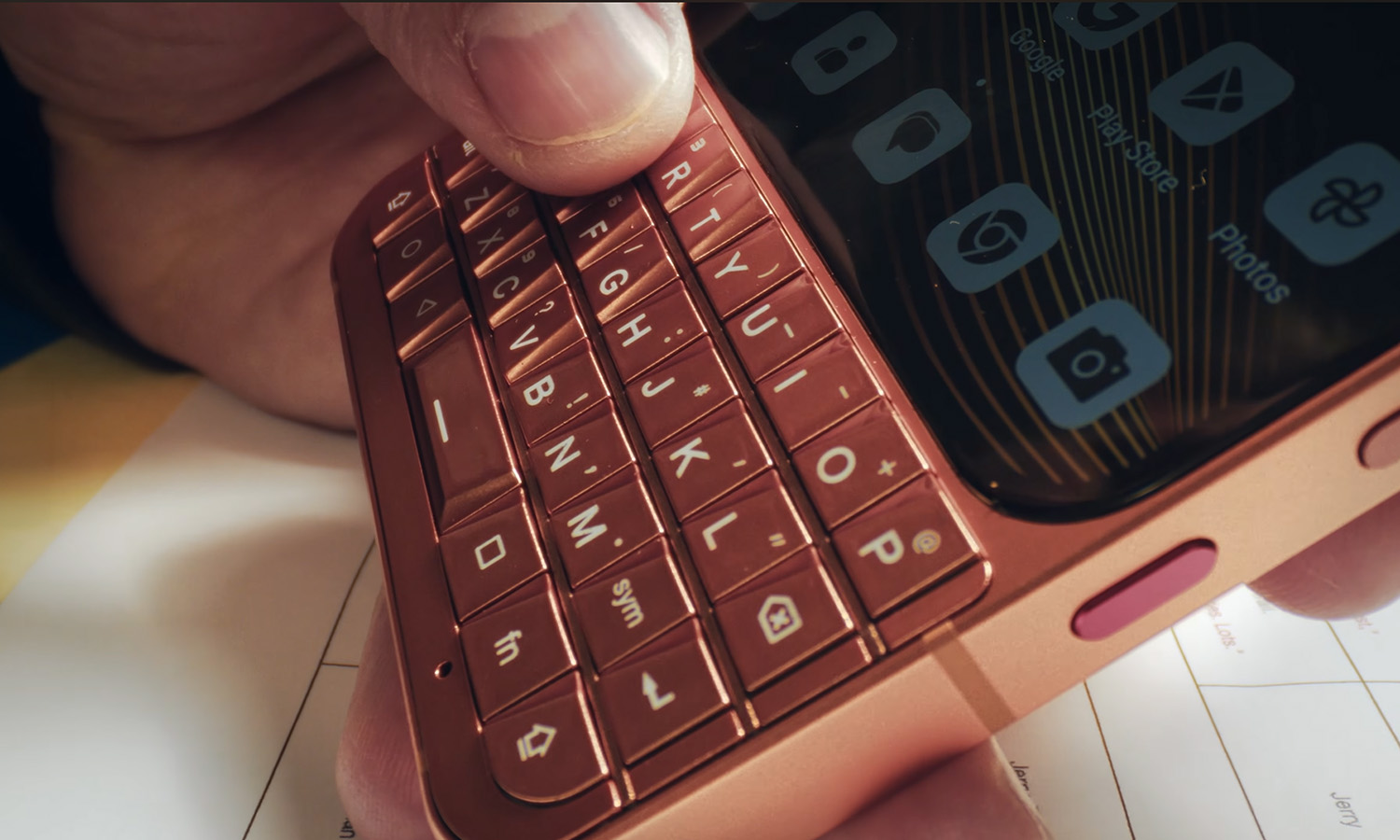 Wyprzedają się na pniu. Wszyscy chcą Unihertz Titan 2 Elite