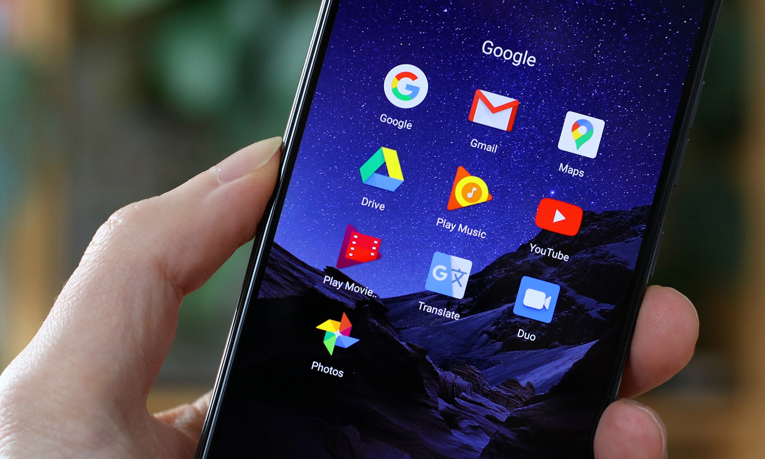 Natychmiast wywal to z telefonu. Kradnie wszystko, reset nie ratuje