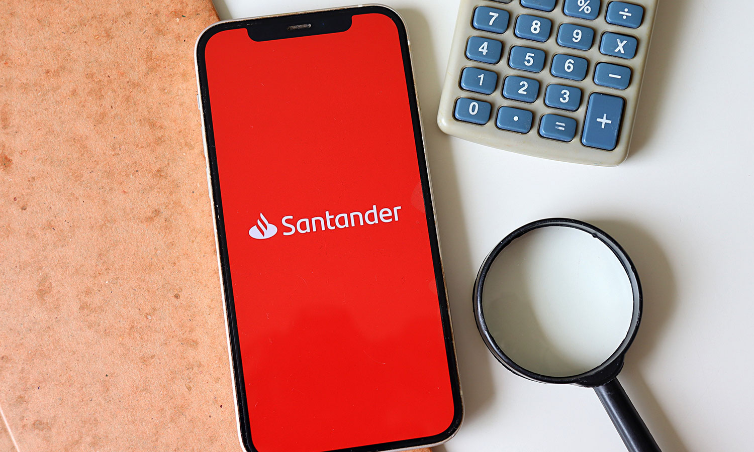 Santander chce dać aż 1500 zł za aktywność. Ale to nie koniec korzyści