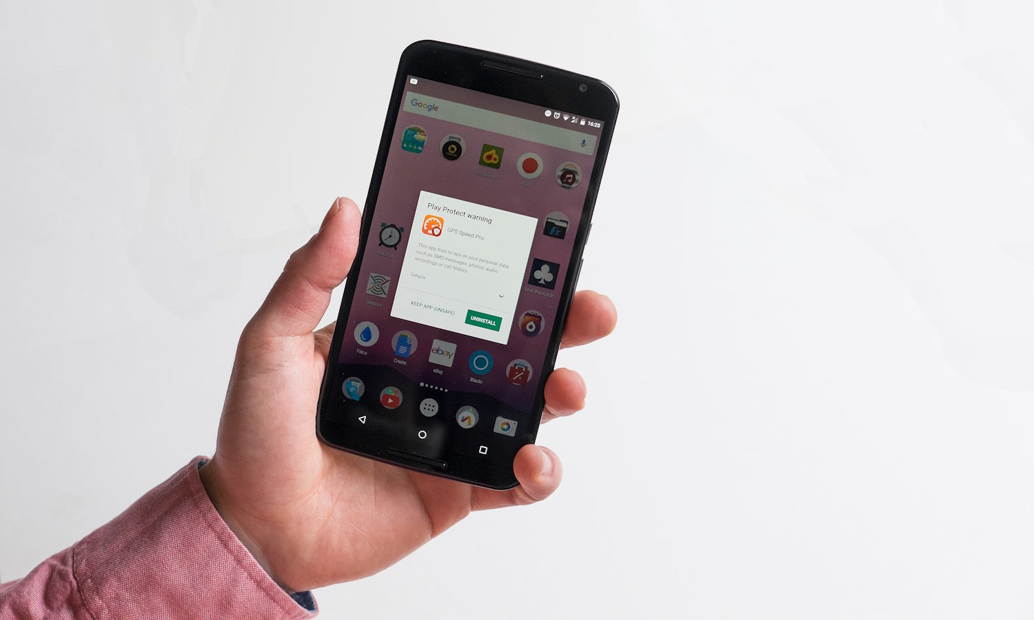 Kasa momentalnie znika z konta. Użytkownicy Androida zagrożeni