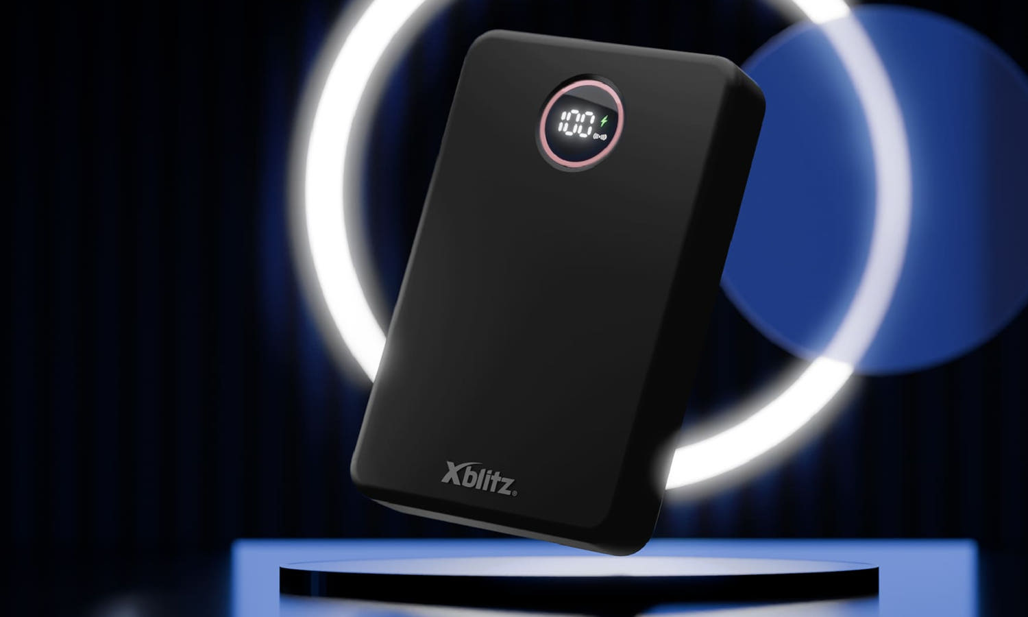 Jest duży, więc długo posłuży, a x-kom wyprzedaje za pół ceny