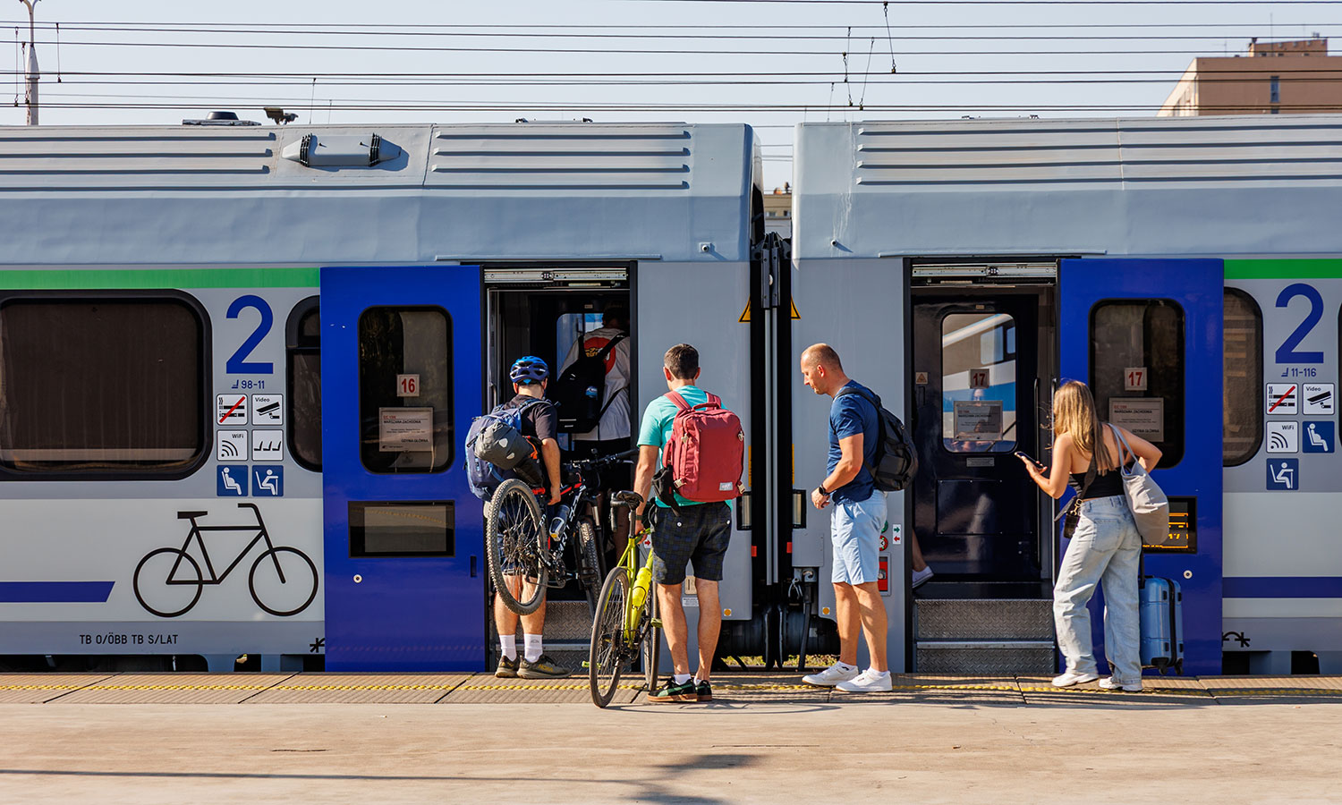 Będzie można podróżować PKP Intercity taniej. Już od teraz