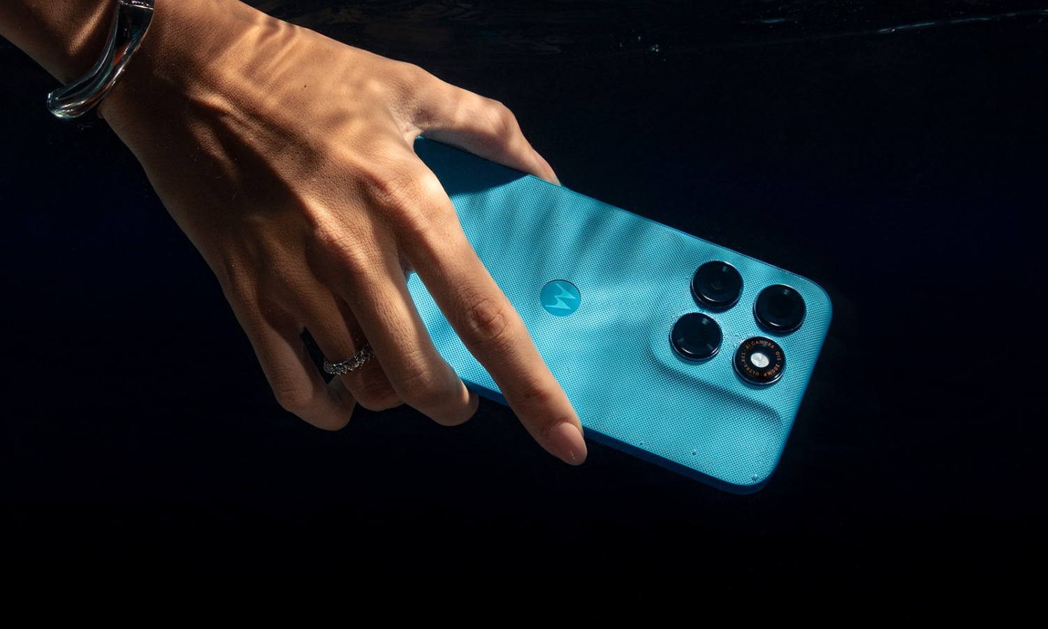 Moto G87 ma aparat 200 Mpix. Motorola prezentuje nowe średniaki