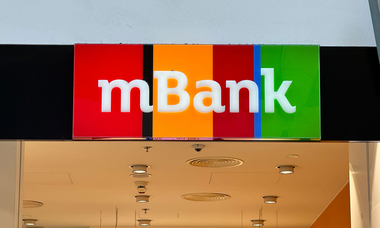 mBank z nowym komunikatem. Problemy od 7:00 do 20:00