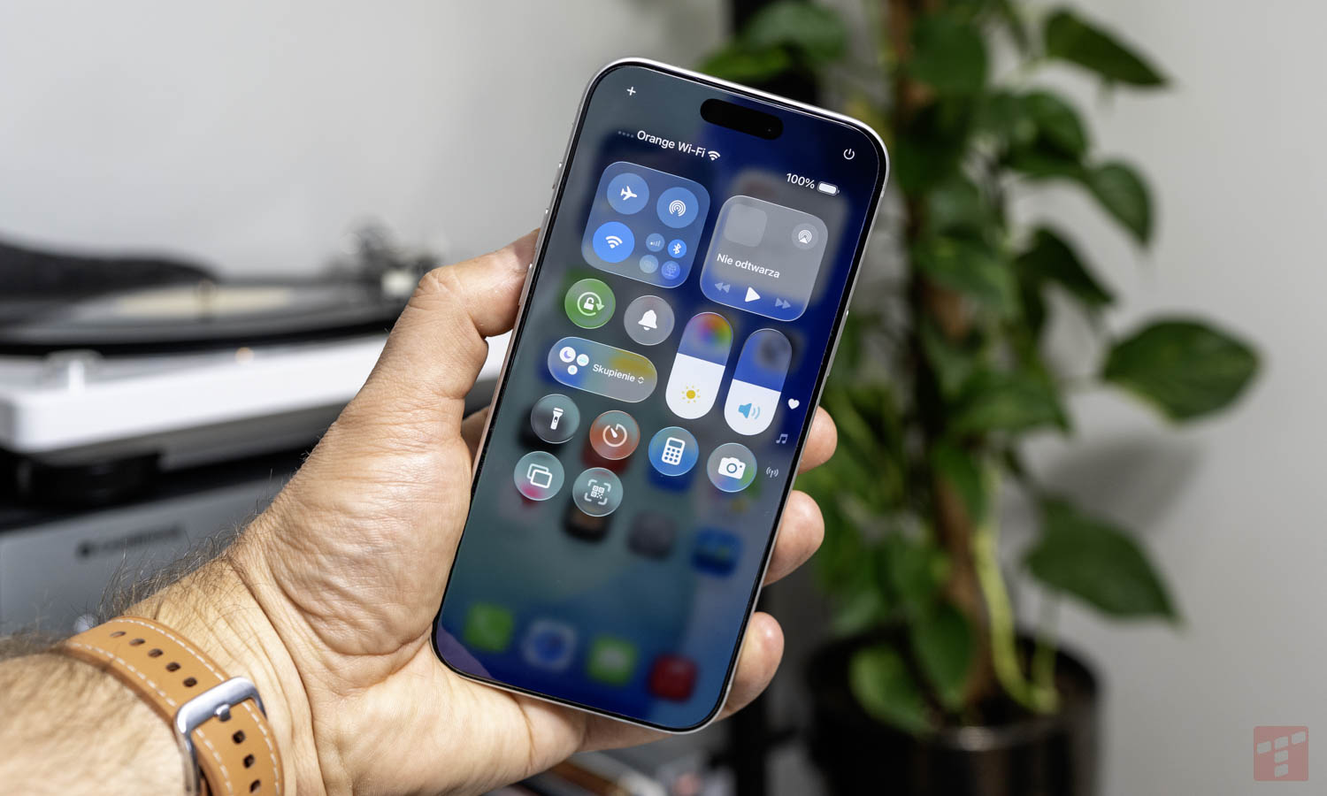 Obraz wyjdzie ze telefonów. Samsung i Apple testują nowe ekrany